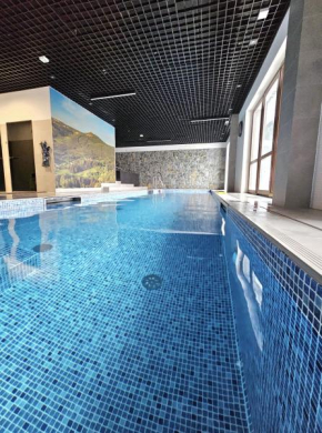 Pine Point Apartament with shared Pools, Jacuzzi, Sauna & Gym, Szklarska Poręba
